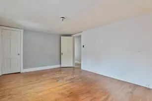 112 Mammoth Rd, Manchester, NH 03109 - Photo 31