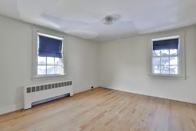 112 Mammoth Road, Manchester, NH 03109 - Photo 27