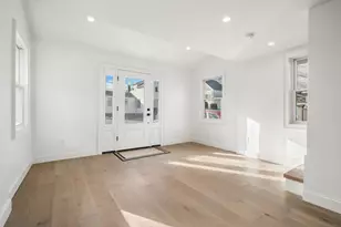 29 Thorwald Ave, Hampton, NH 03842 - Photo 9
