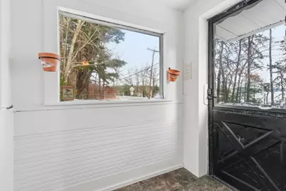 408 Manchester Road, Auburn, NH 03032 - Photo 9