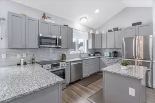 18 Memory Ln, Loudon, NH 03307 - Photo 5