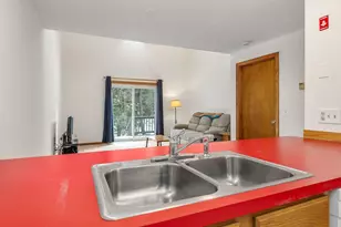 107 Glengarry Dr, Stratham, NH 03885 - Photo 7