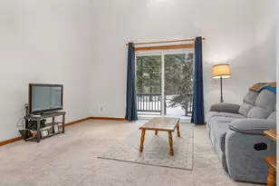 107 Glengarry Dr, Stratham, NH 03885 - Photo 11