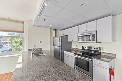 131 Main Street #302, Burlington, VT 05403 - Photo 13