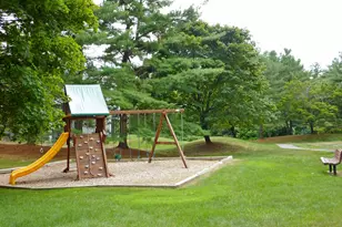 12 Ledgewood Hills Dr, Nashua, NH 03062 - Photo 45