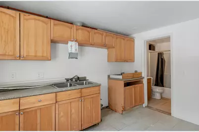 633 Daniel Webster Highway, Merrimack, NH 03054 - Photo 25