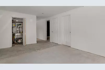 633 Daniel Webster Highway, Merrimack, NH 03054 - Photo 29