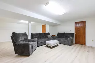 6 Pinehurst St, Hudson, NH 03051 - Photo 39