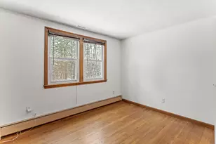 37 Camelot Dr, Bedford, NH 03110 - Photo 31