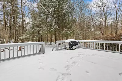 37 Camelot Drive, Bedford, NH 03110 - Photo 45