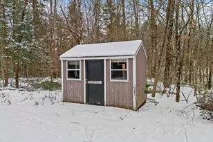 37 Camelot Dr, Bedford, NH 03110 - Photo 51