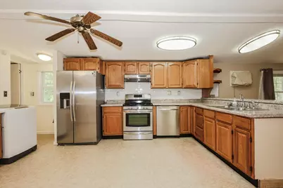 25 Cheryl Drive, Concord, NH 03303 - Photo 7