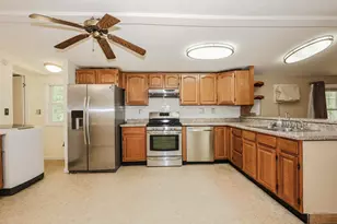 25 Cheryl Dr, Concord, NH 03303 - Photo 7