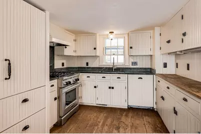 47 Newmarket Road, Durham, NH 03824 - Photo 3