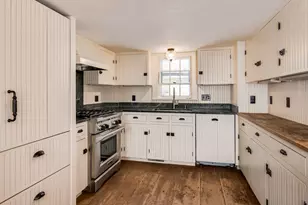 47 Newmarket Rd, Durham, NH 03824 - Photo 3