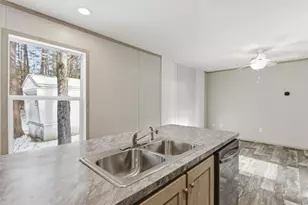 64 O&apos keefe Circle, Conway, NH 03860 - Photo 5