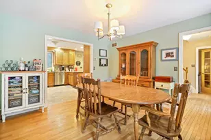 9 Village Dr, Atkinson, NH 03811 - Photo 5