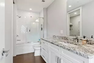 51 Elm St, Laconia, NH 03246 - Photo 23