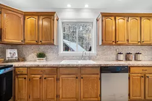 1057 Old Turnpike Rd, Salisbury, NH 03268 - Photo 9