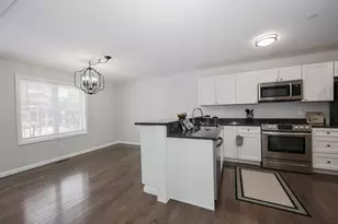 181 Knollwood Way, Manchester, NH 03102 - Photo 7