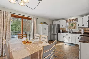 4 Woodland Ave, Seabrook, NH 03874 - Photo 7