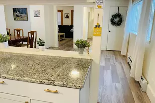 17 Arch St, Laconia, NH 03246 - Photo 9