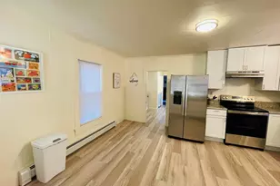 17 Arch St, Laconia, NH 03246 - Photo 7