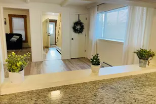 17 Arch St, Laconia, NH 03246 - Photo 7