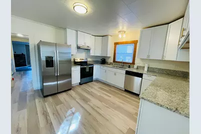 17 Arch Street, Laconia, NH 03246 - Photo 5