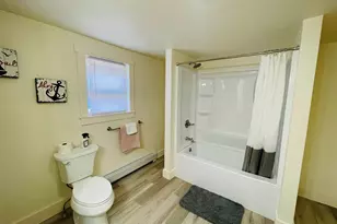 17 Arch St, Laconia, NH 03246 - Photo 17