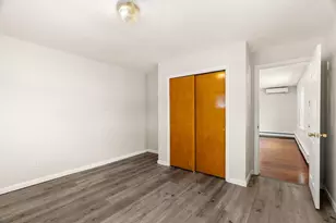 77 St James Ave, Manchester, NH 03102 - Photo 21