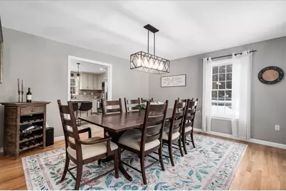 14 Jackson Square, Bedford, NH 03110 - Photo 7