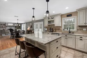 14 Jackson Square, Bedford, NH 03110 - Photo 11