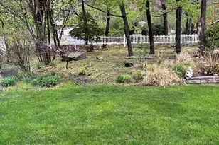 44 Cricket Ln, Manchester, NH 03104 - Photo 39