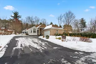 44 Cricket Ln, Manchester, NH 03104 - Photo 49