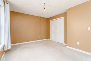 37 Shadowbrook Dr, Hudson, NH 03051 - Photo 17