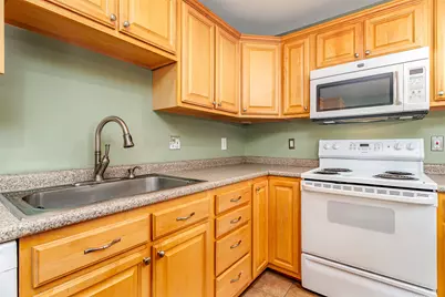 37 Shadowbrook Drive #B, Hudson, NH 03051 - Photo 13