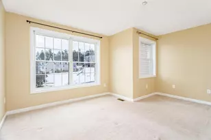 37 Shadowbrook Dr, Hudson, NH 03051 - Photo 23