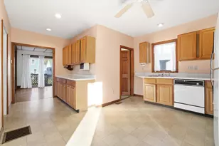 241 Porter St, Manchester, NH 03103 - Photo 5