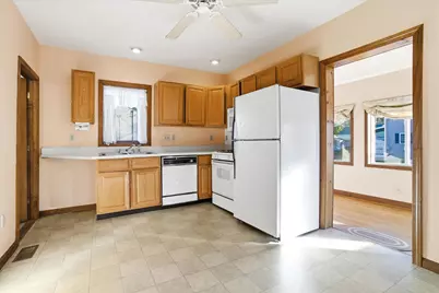 241 Porter Street, Manchester, NH 03103 - Photo 9
