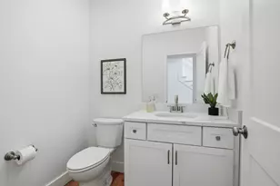 25 Carroll St, Exeter, NH 03833 - Photo 11
