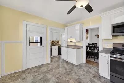 55 S Hall Street, Manchester, NH 03103 - Photo 17