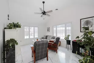 152 Straw Hill Rd, Manchester, NH 03104 - Photo 19