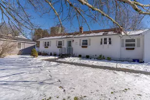 5 Wayside Dr, Exeter, NH 03833 - Photo 3