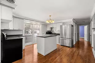 185 Villa St, Manchester, NH 03103 - Photo 5