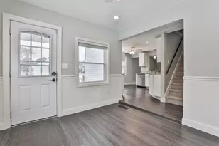 28 Stevens St, Nashua, NH 03060 - Photo 3