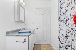 4 Fox Run Rd, Raymond, NH 03077 - Photo 29