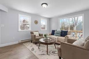 6 Michael Ave, Derry, NH 03038 - Photo 3