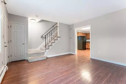 90 Golfview Drive, Manchester, NH 03102 - Photo 3