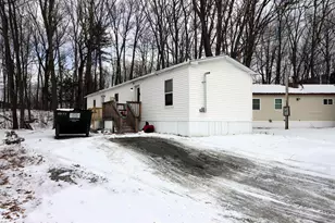 7 Corrigan St, Gorham, NH 03581 - Photo 1